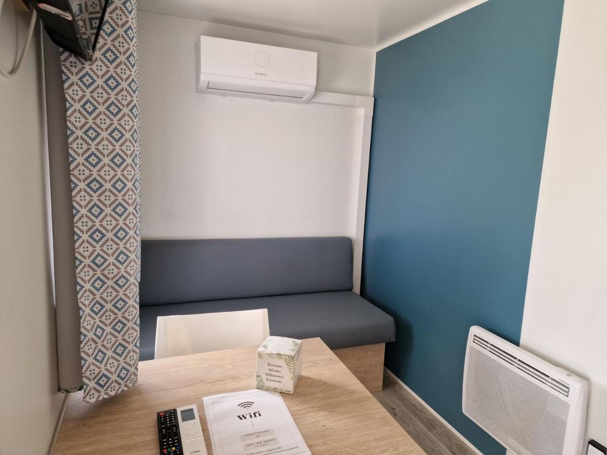 Camping Les P'Tites Maisons Dans La Prairie Sallertaine Eksteriør bilde